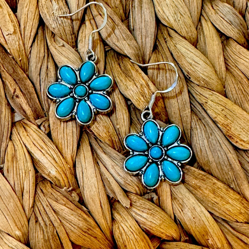 Flower earrings